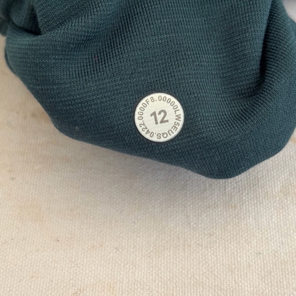 Lululemon Align V-Waist Pant 25", Green Jasper - Picture 6 of 6